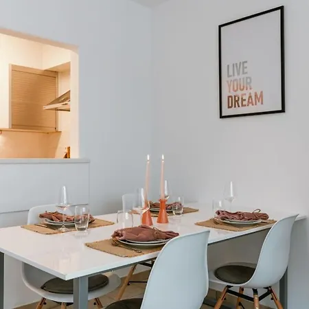 Huswell - Cosy Close To The Апартаменты *